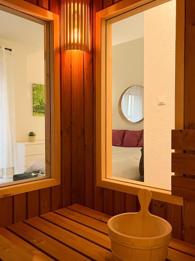 Sauna Studio At Synagogue บูดาเปสต์ ภายนอก รูปภาพ